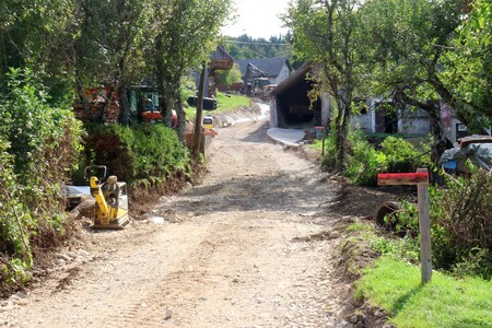 OBNOVA CESTE DOBEC 07 FOTO LJUBO VUKELIČ